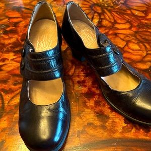Miz Mooz Black Mary Jane shoes size 9